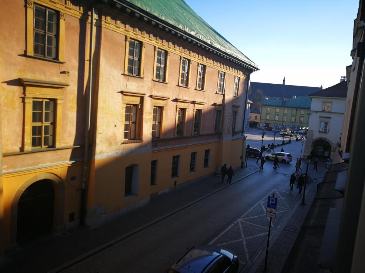 Vinfort Aparthotel Krakow Bagian luar foto