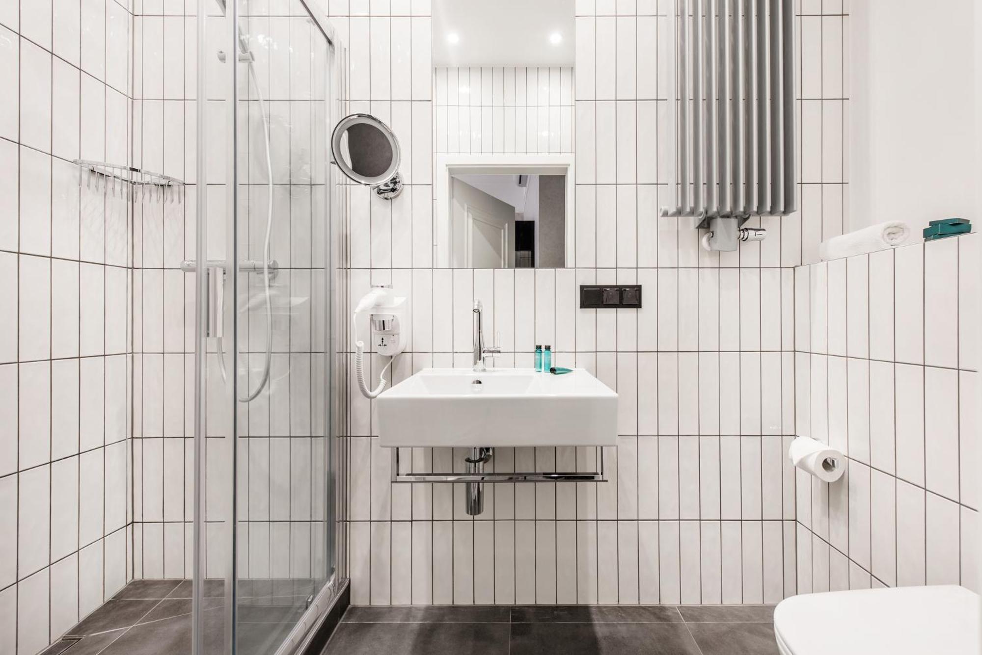Vinfort Aparthotel Krakow Bagian luar foto