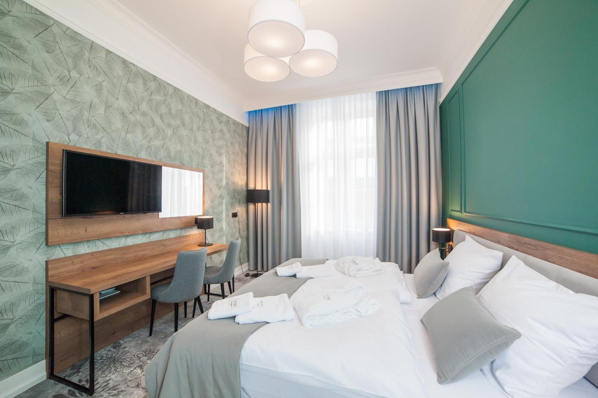 Vinfort Aparthotel Krakow Bagian luar foto