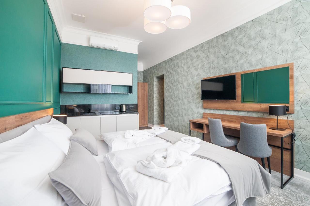 Vinfort Aparthotel Krakow Bagian luar foto
